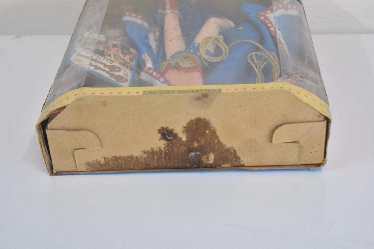Wonder Woman Barbie Doll 1999 #24638 – Mattel - 1999