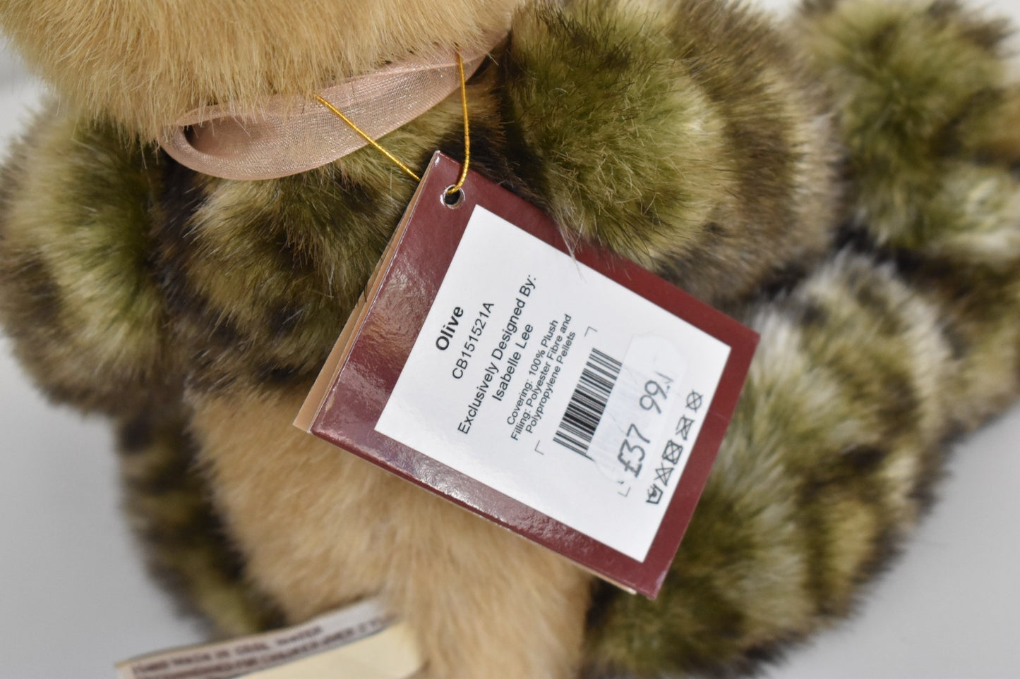 Charlie Bears Olive Retired Bear by Isabelle Lee Tagged