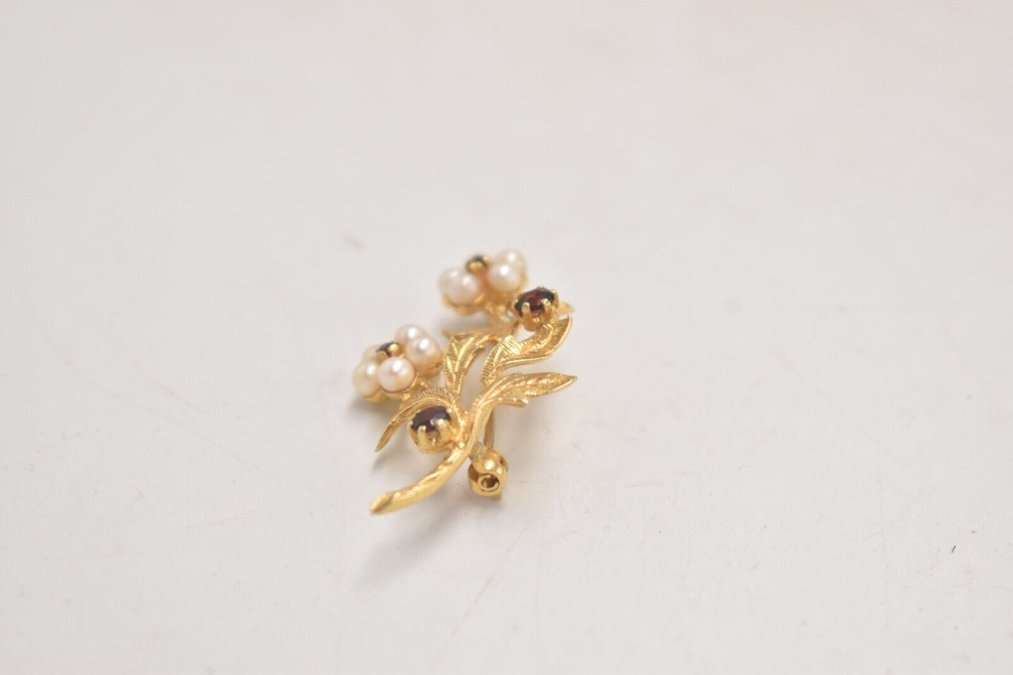Vintage 9ct Gold Ruby and Pearl Botanical Flowers Brooch – 5g