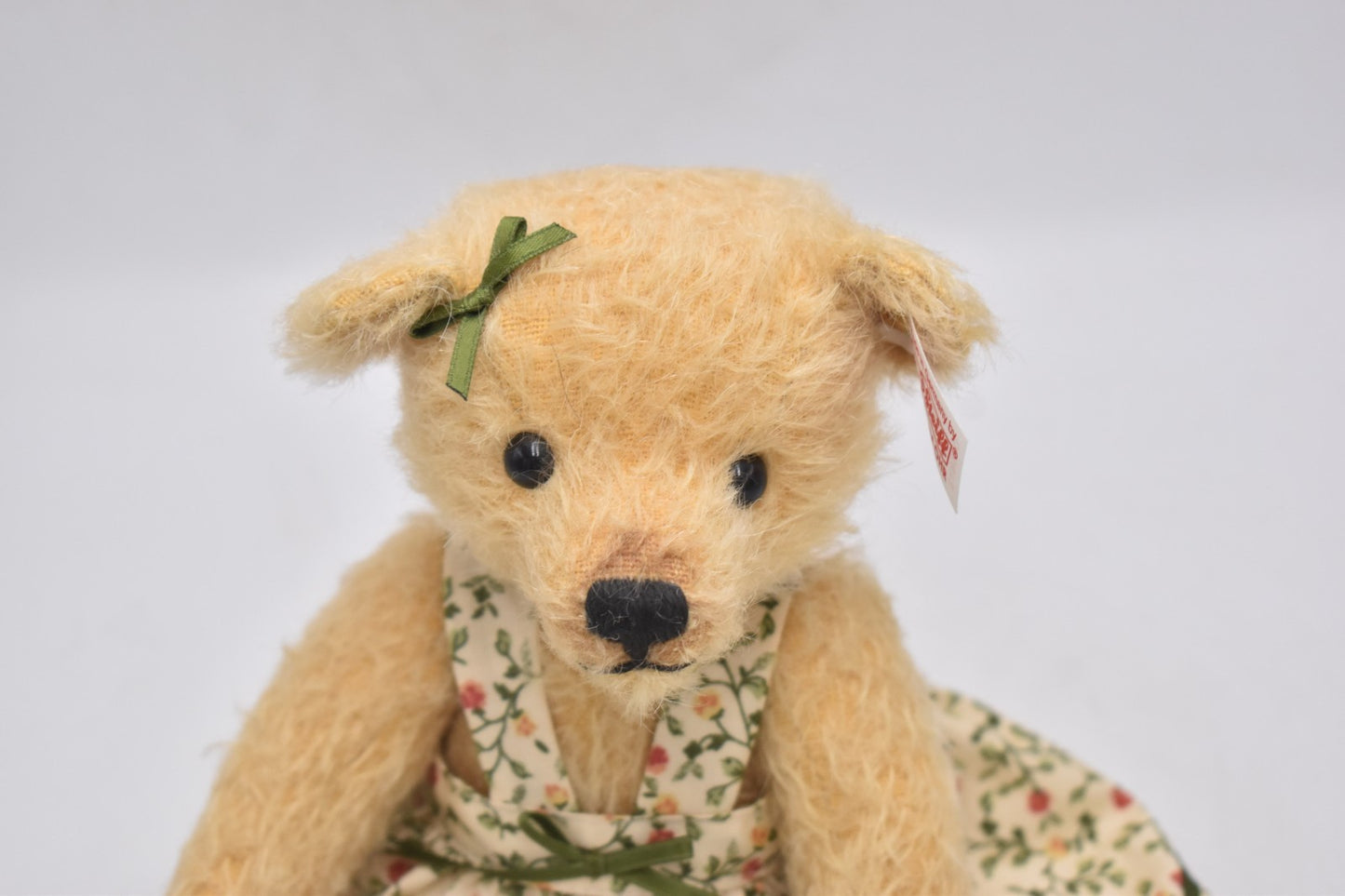 Steiff April Teddy Bear – 036873 – Limited Edition #173/1500 – Mohair