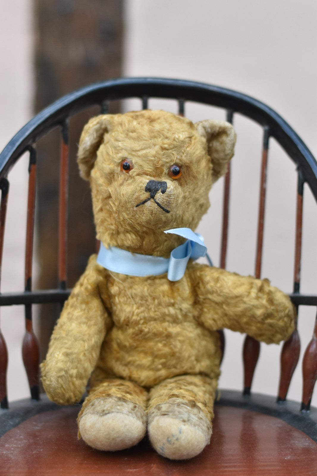 Vintage 1950s European Silk Plush Teddy Bear 26cm, Glass Eyes, Collectible