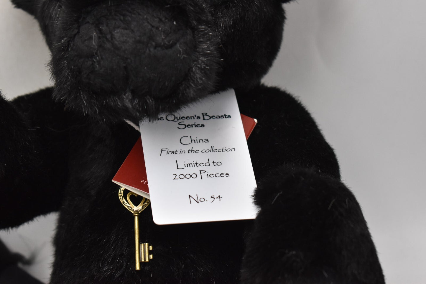 Charlie Bears The Queen's Beast Collection China – Limited Edition 54/2000