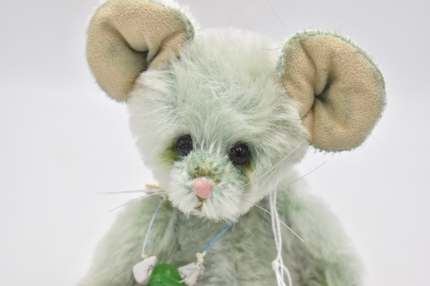Charlie Bears Minimo Nibble – Limited Edition Retired Mouse by Isabelle Lee