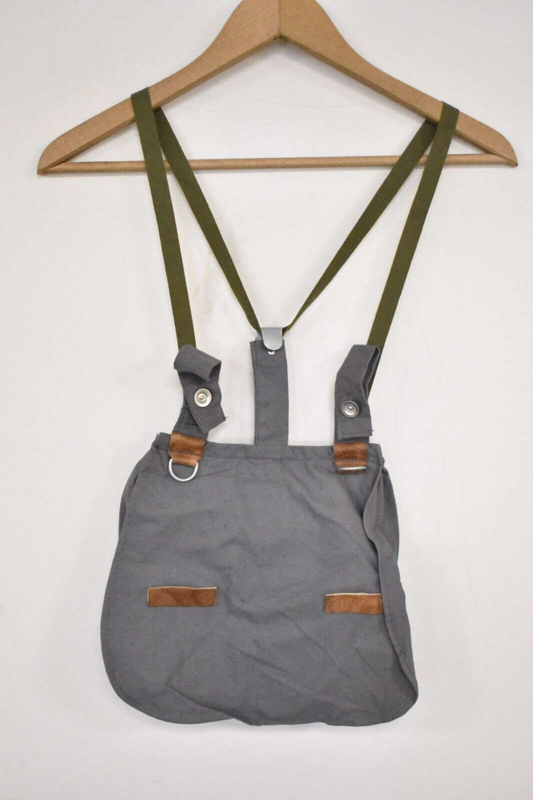WWII German Luftwaffe M31 Bread Bag – Original Military Surplus