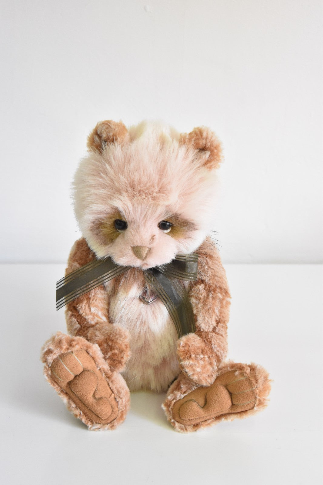 Charlie Bears Sandie – Retired – Tagged – Designed by Isabelle Lee