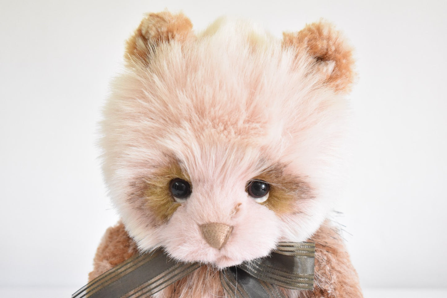 Charlie Bears Sandie – Retired – Tagged – Designed by Isabelle Lee