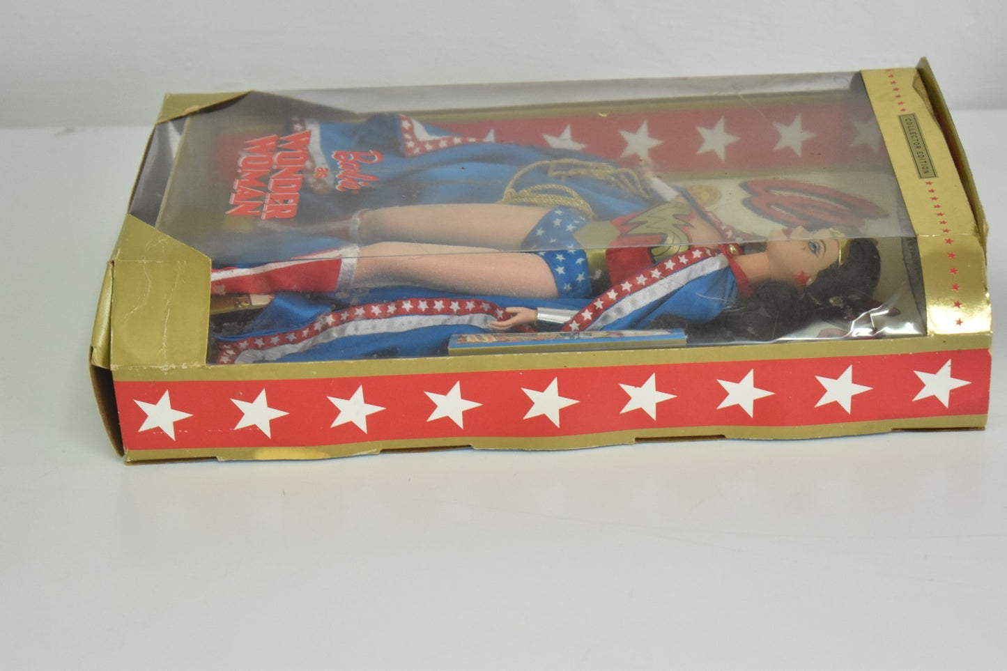 Wonder Woman Barbie Doll 1999 #24638 – Mattel - 1999