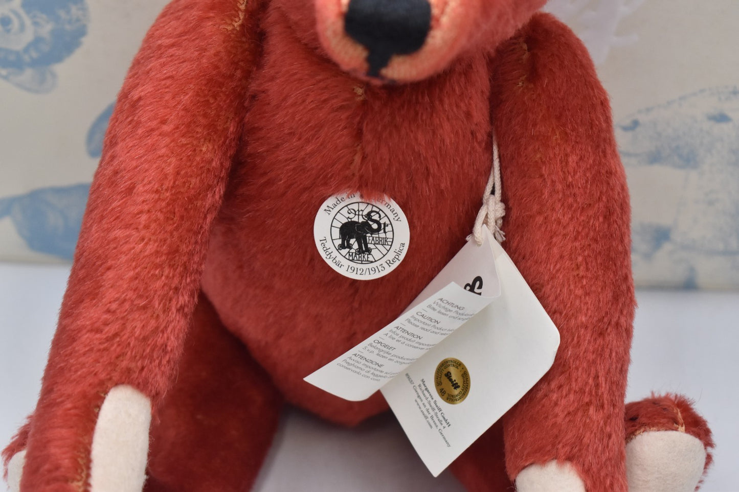 Steiff Teddy Bear Red Replica 1912/1913 – 408793 – Limited Edition #686