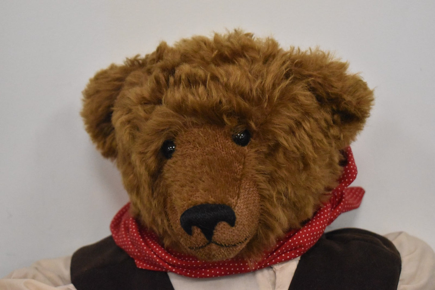 Anita Hill Artist Teddy Bear “Billy Bookworm” OOAK – 70cm Mohair – Fully Jointed