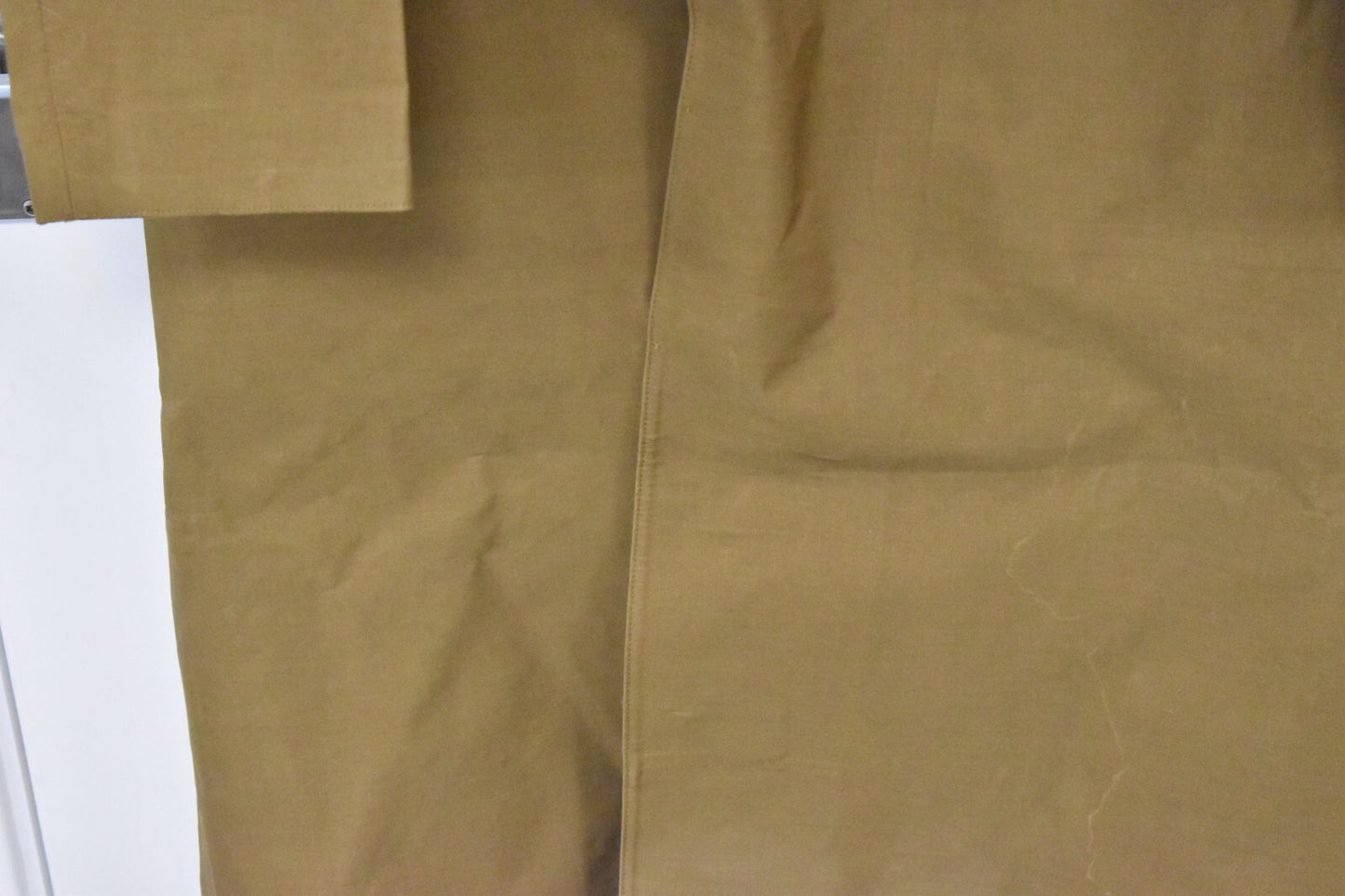 Vintage British Army 1940s Officer’s Raincoat – Broad Arrow Marked – 40" Chest