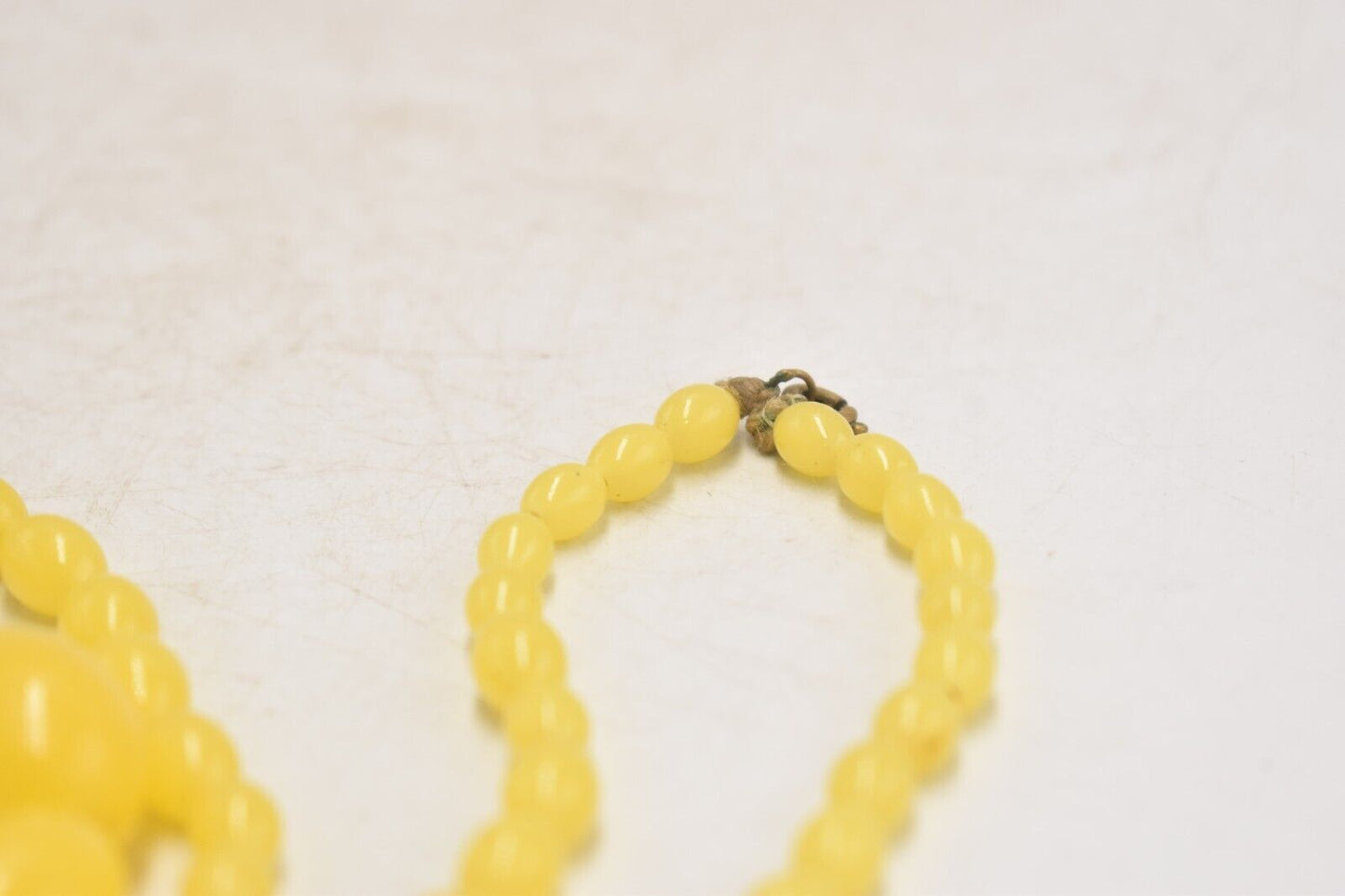 Art Deco Bakelite Butterscotch Amber Egg Yolk Graduated Beaded Necklace – 60cm