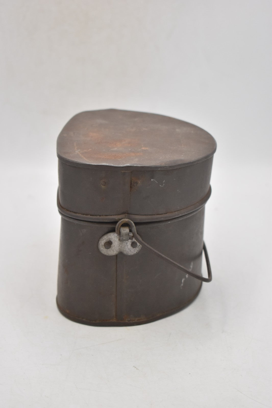 British Army WWI D-Shape Billy Mess Tin – Stamped Uniform Brand