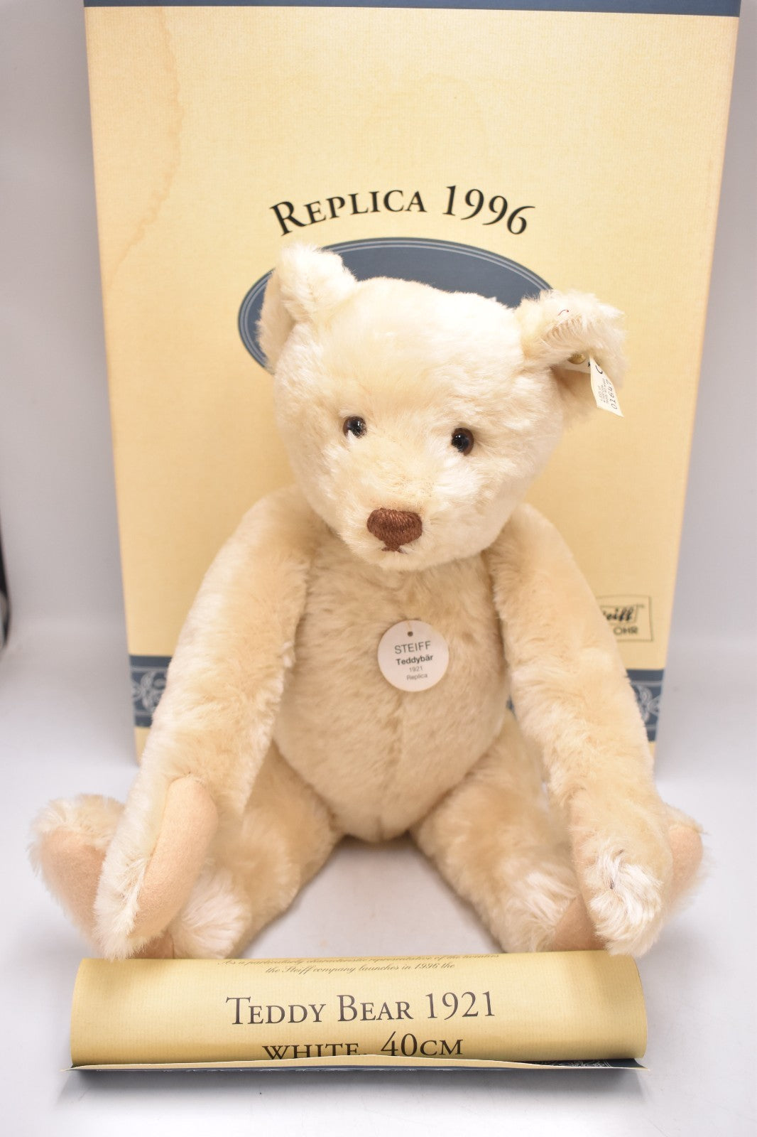 Steiff 1921 Replica Teddy Bear 1996 Limited Edition – 40cm