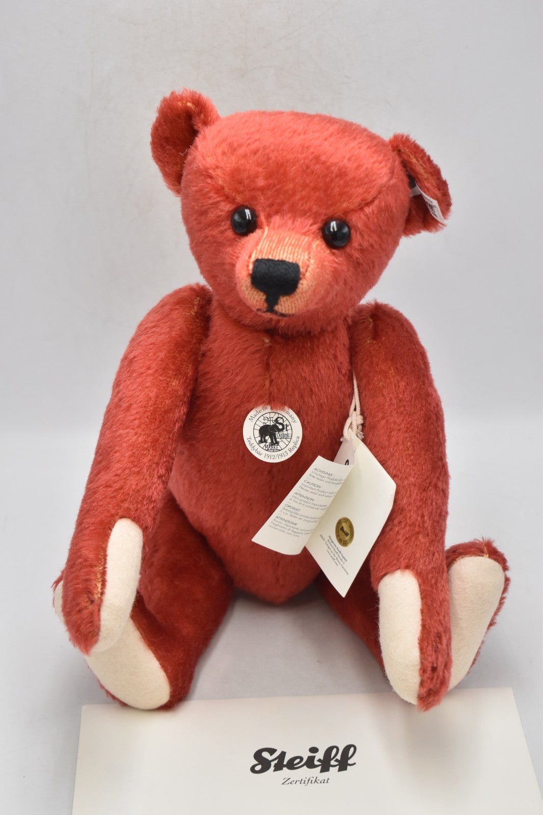 Steiff Teddy Bear Red Replica 1912/1913 – 408793 – Limited Edition #686