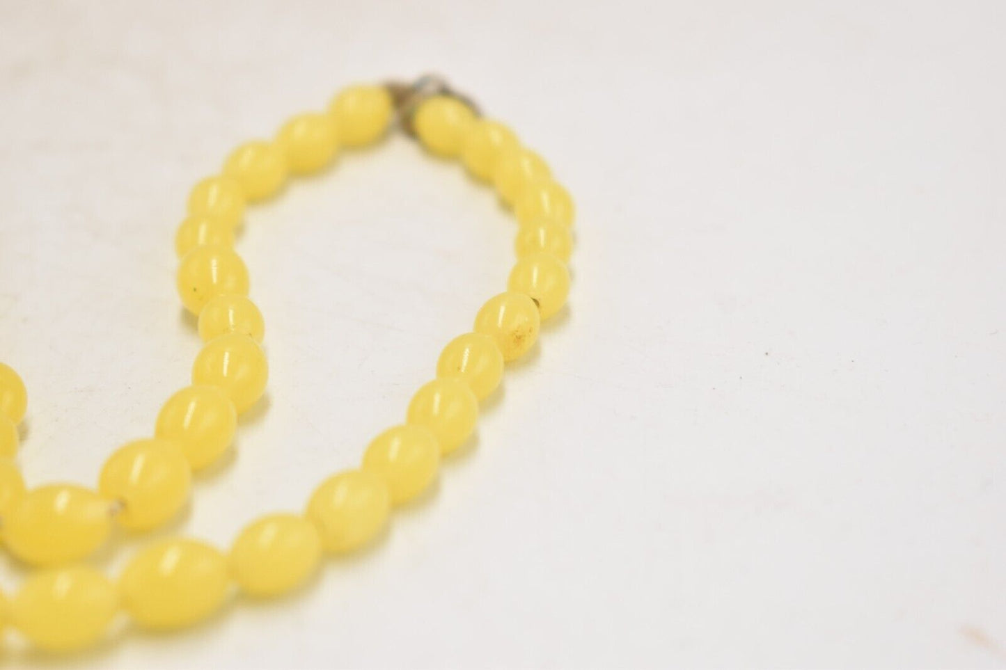 Art Deco Bakelite Butterscotch Amber Egg Yolk Graduated Beaded Necklace – 60cm