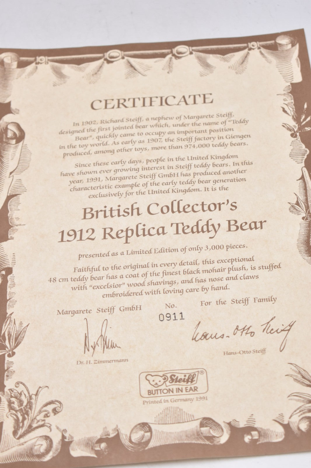 Steiff British Collector’s Bear Titanic Replica 1912 Limited Edition 406829