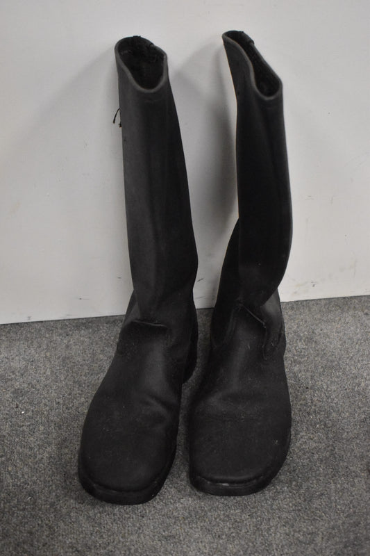 WWII-Type Soviet Red Army Kirzachi Artificial Leather Boots – UK Size 6.5