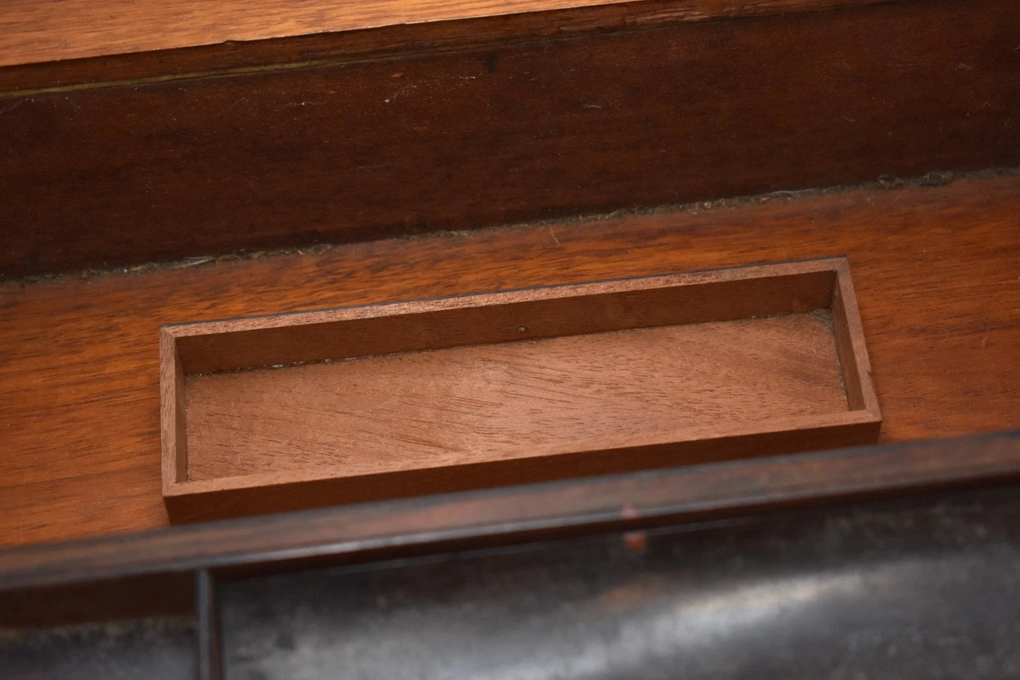 Antique Victorian Burr Walnut Large Writing Slope – 40x24x14cm