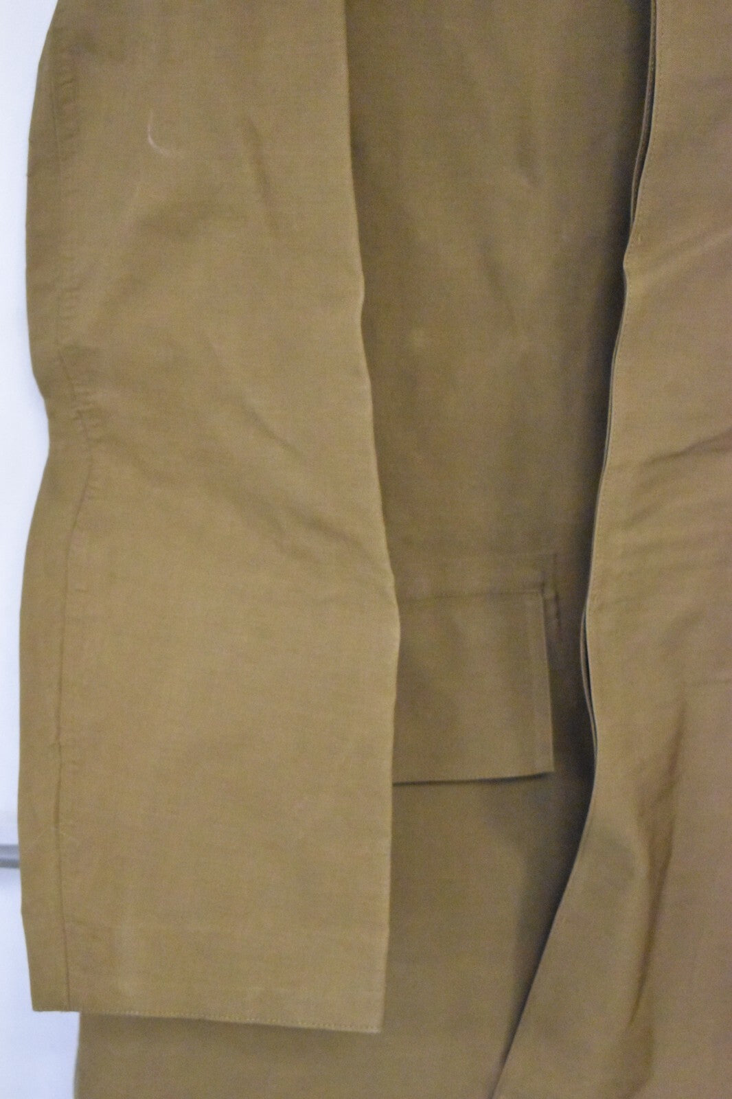 Vintage British Army 1940s Officer’s Raincoat – Broad Arrow Marked – 40" Chest