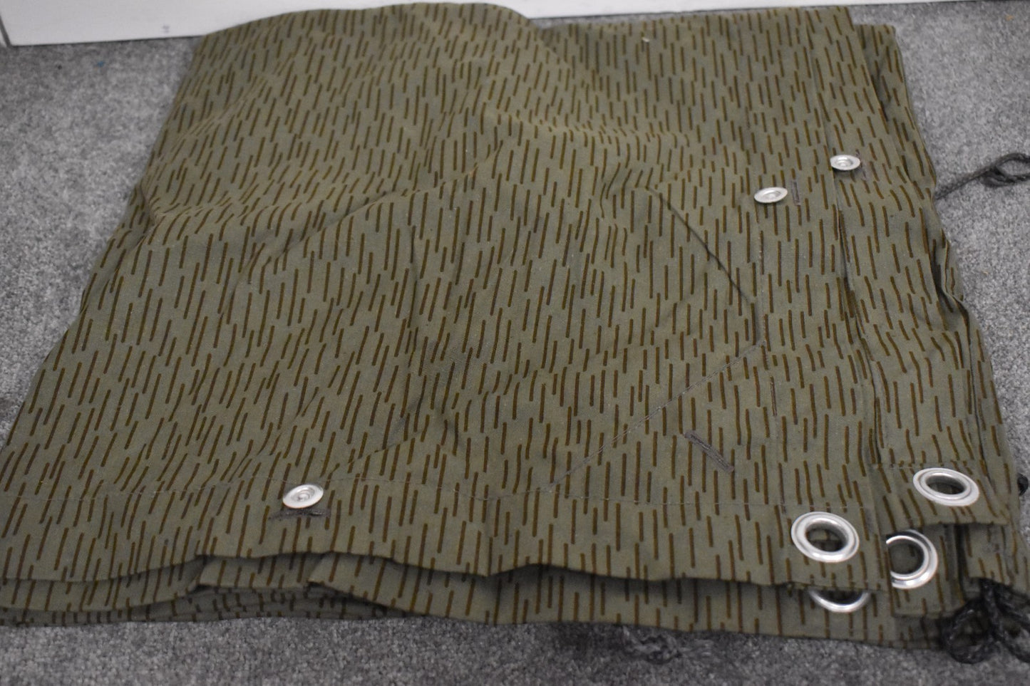 East German Army Shelter Half Zeltbahn Poncho – Strichtarn Raindrop