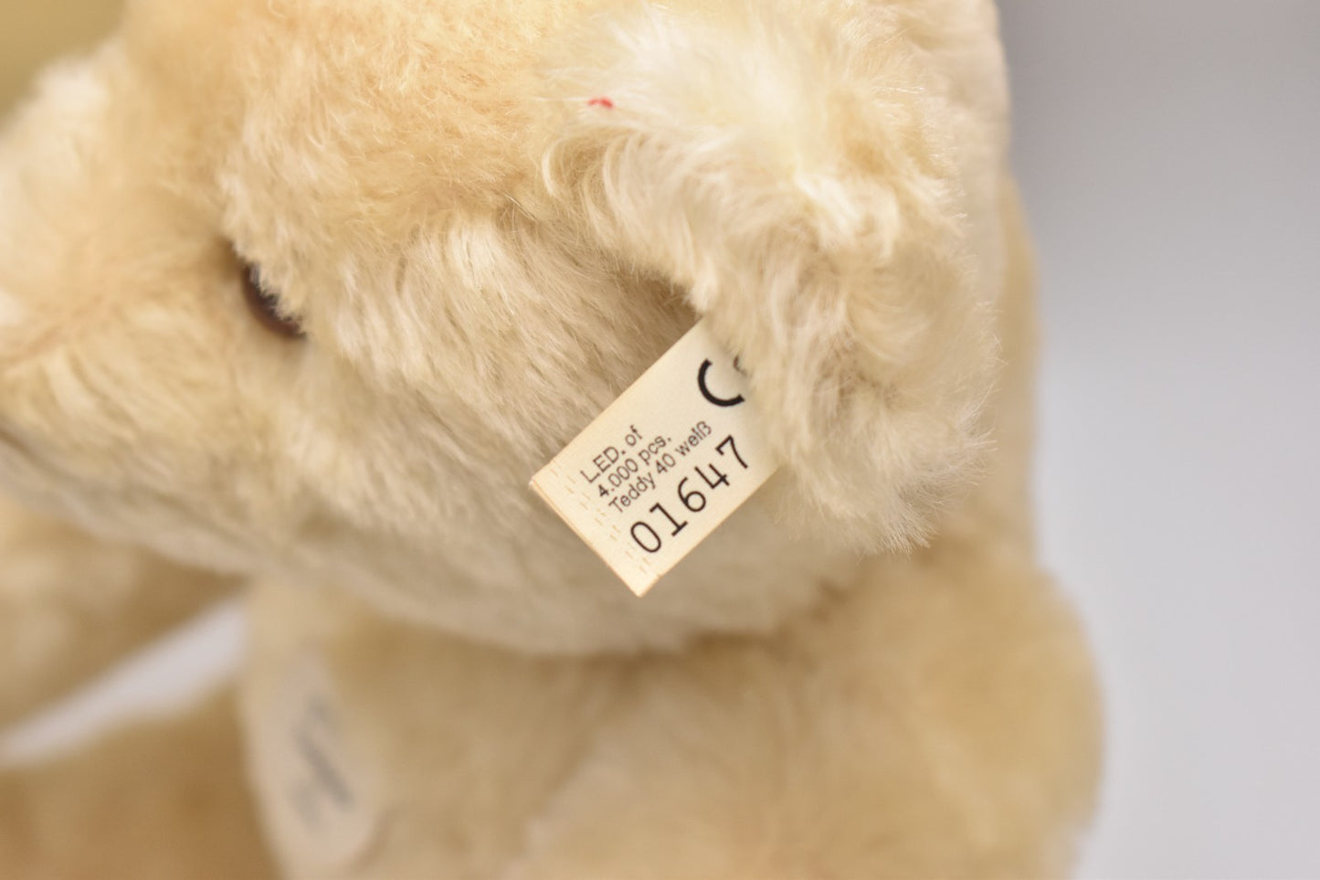 Steiff 1921 Replica Teddy Bear 1996 Limited Edition – 40cm