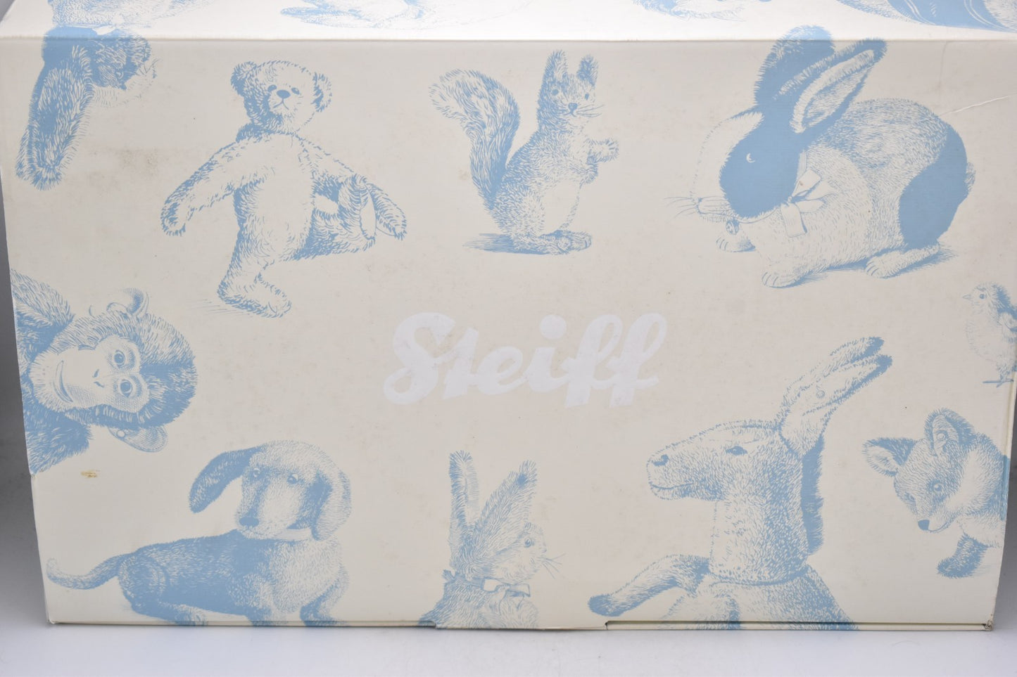 Steiff Teddy Bear Red Replica 1912/1913 – 408793 – Limited Edition #686