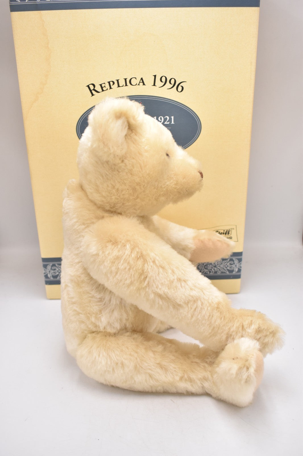 Steiff 1921 Replica Teddy Bear 1996 Limited Edition – 40cm