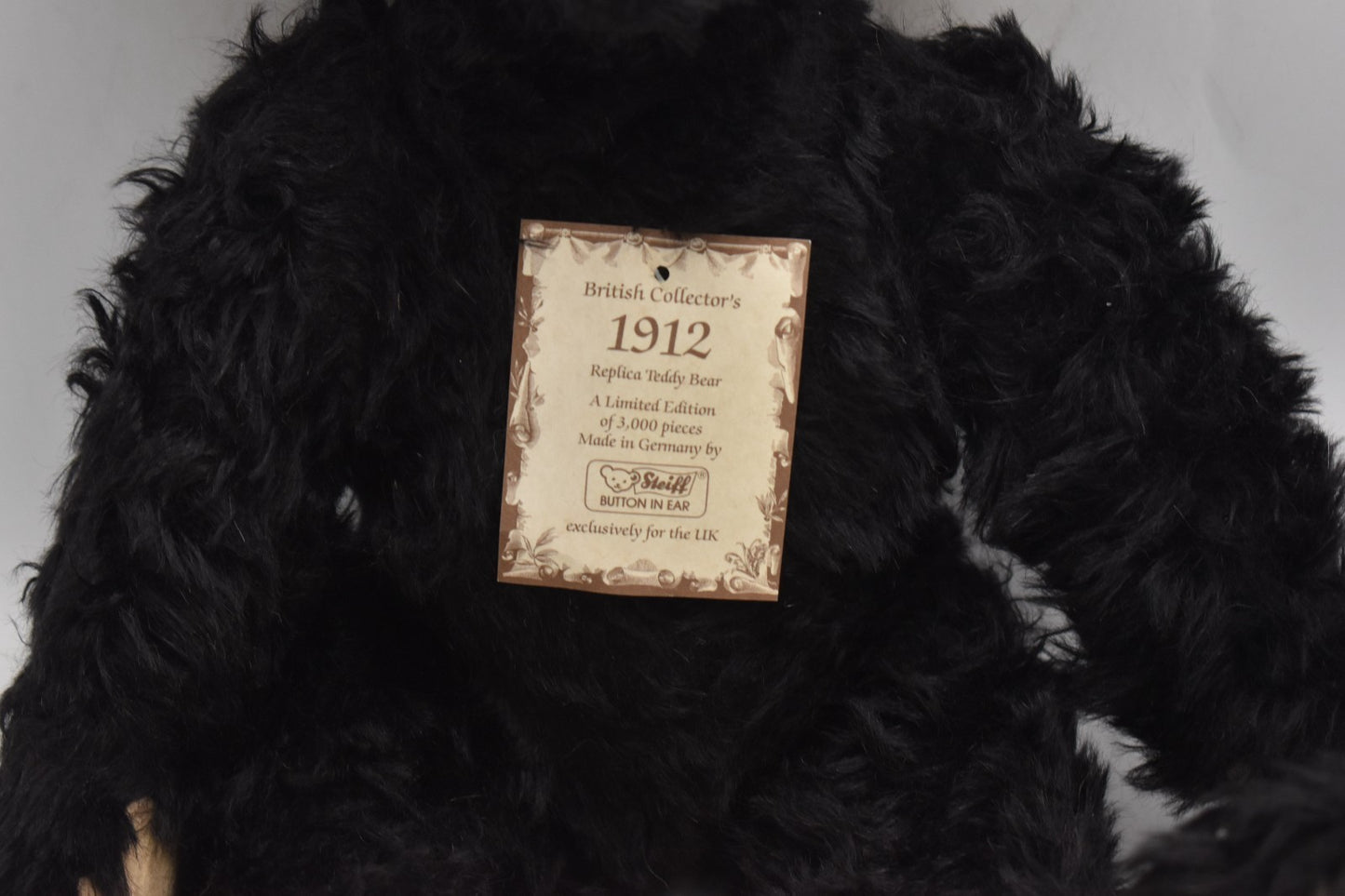Steiff British Collector’s Bear Titanic Replica 1912 Limited Edition 406829