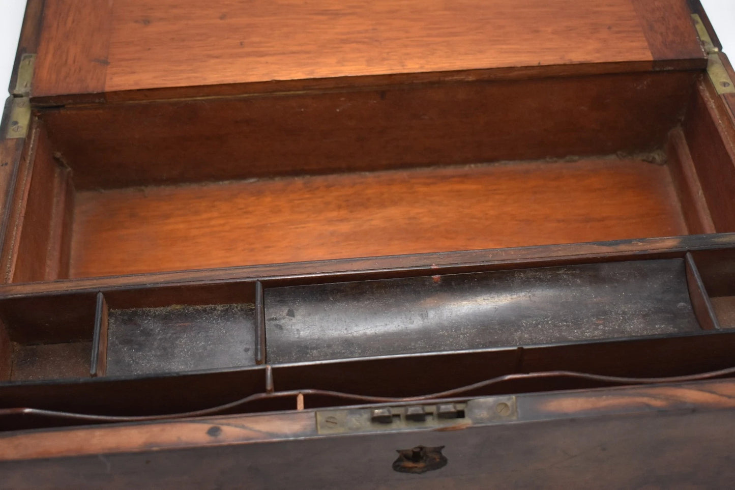 Antique Victorian Burr Walnut Large Writing Slope – 40x24x14cm