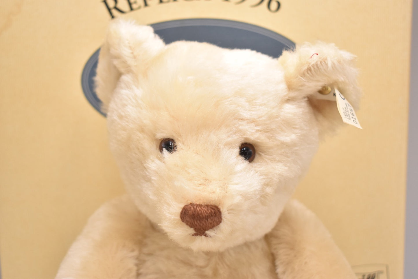 Steiff 1921 Replica Teddy Bear 1996 Limited Edition – 40cm